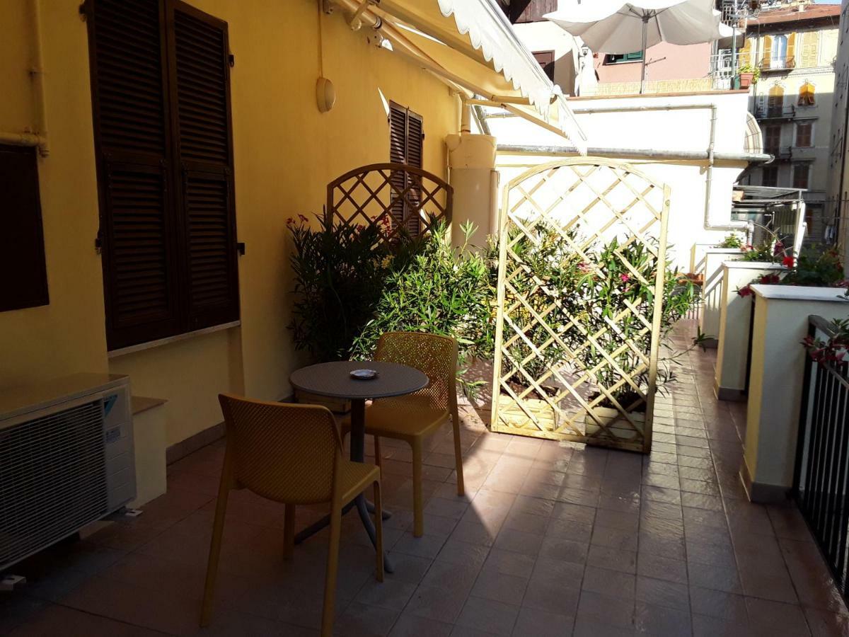 Affittacamere Rosy La Spezia Buitenkant foto