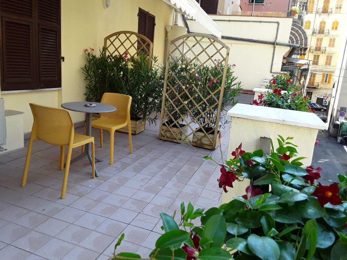 Affittacamere Rosy La Spezia Buitenkant foto